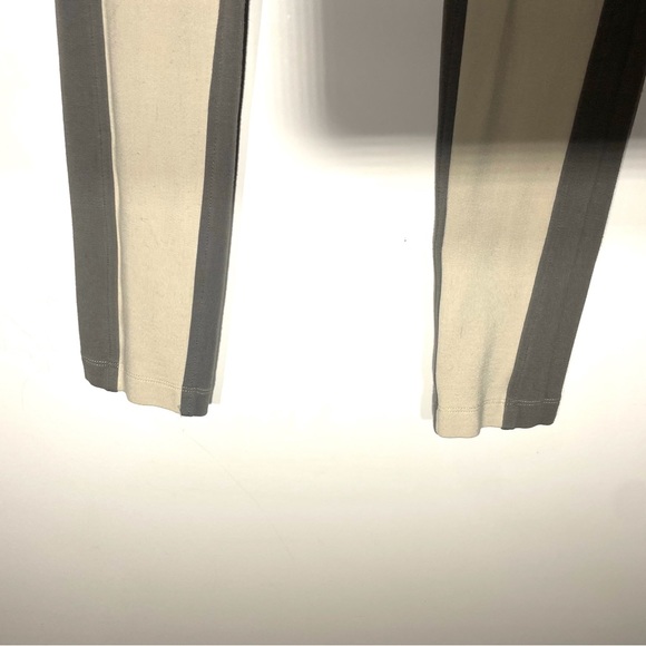 BCBG MaxAzria leggings in perfect condition - Picture 6 of 8